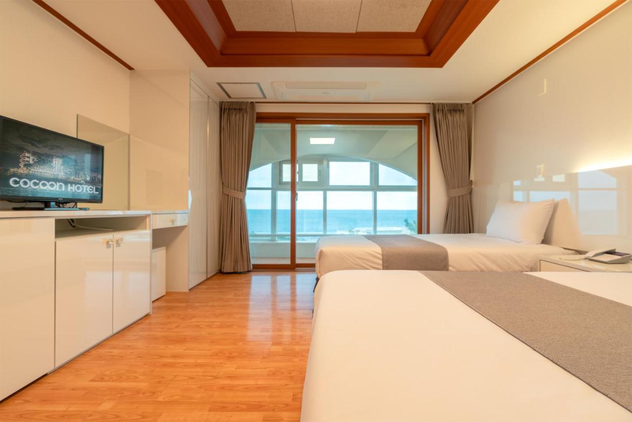 Cocoon Hotel Чеджудо Экстерьер фото